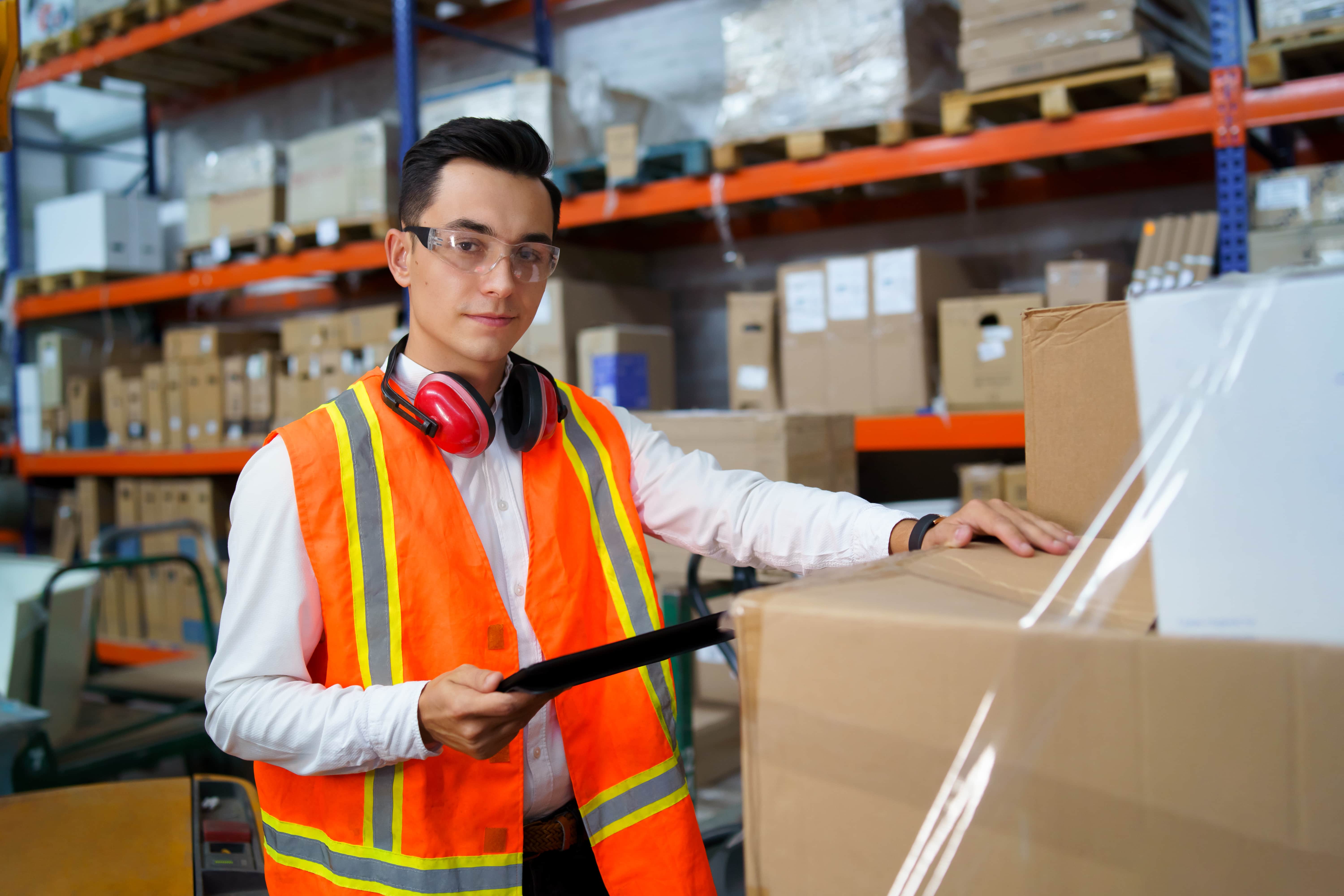 kaufmann-spedition-und-logistik-envato